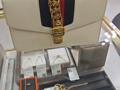 -六六奢品·vintage中古·回收二手奢侈品包包手表首饰(环球港店)