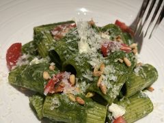 -Mogul Eatery·大亨餐酒馆
