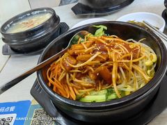 -拌来拌去石鍋拌飯(文鼎店)