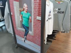 -New Balance(王府井奥莱·香江小镇店)