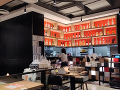 -必胜客(新中纬店)