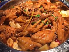 鸡爪煲-胖哥俩肉蟹煲(淮安万达店)