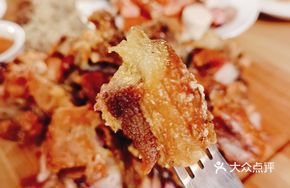 Roasted Pork Shank with Sauerkraut
