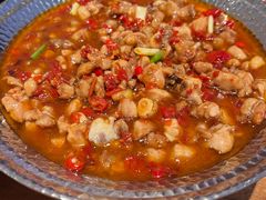 老长沙小滑鸡-老板恋上鱼(恒隆广场店)