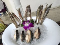 -云中捞高空旋转餐厅(商茂世纪广场店)