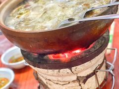 连州果园鸡-威邵鸡煲(西华路总店)