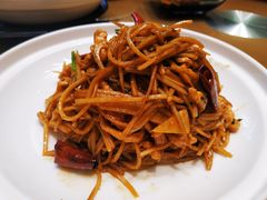 -宝鸡宴会中心艳阳天(公园路店)