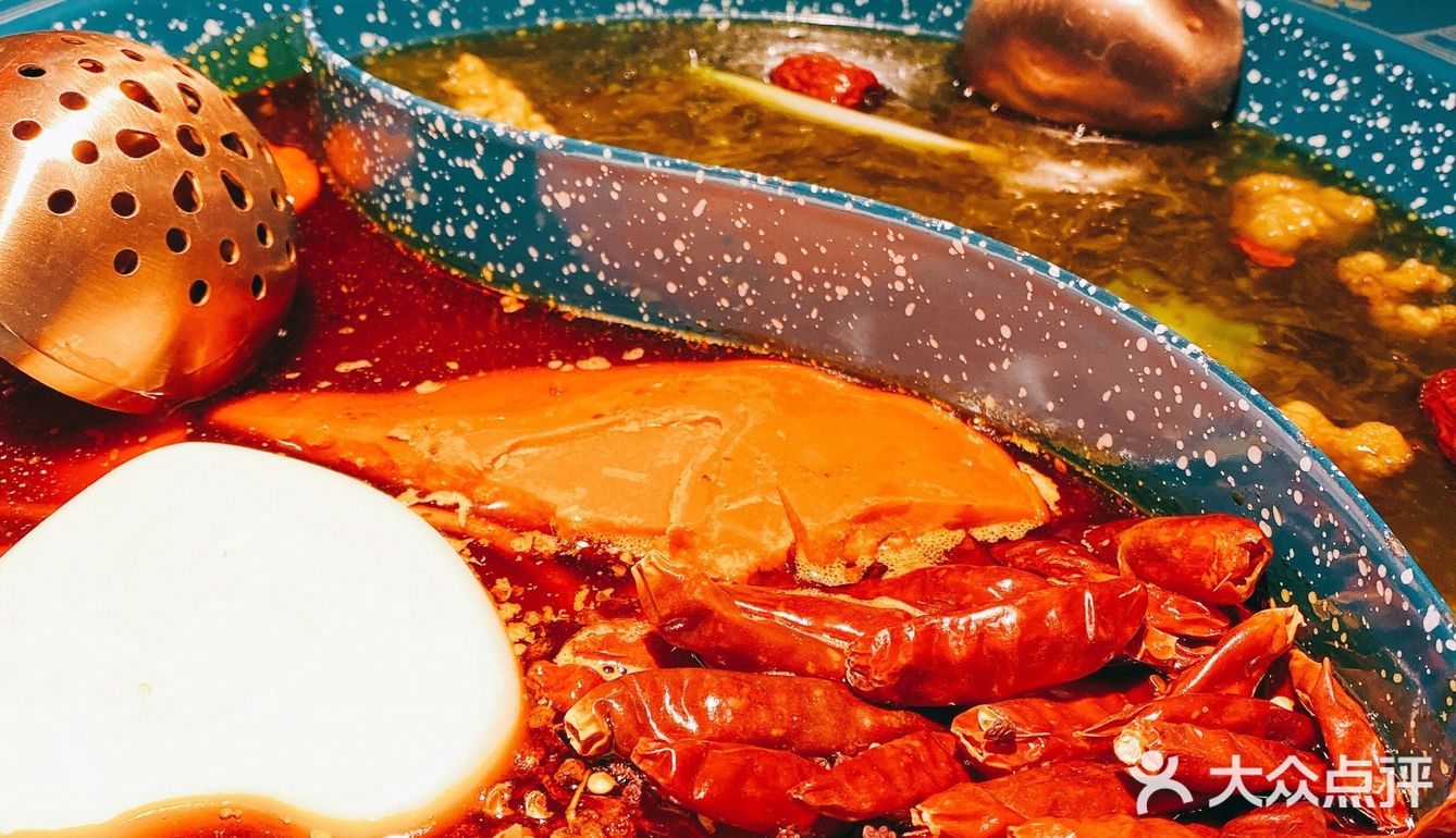 四川火锅的新晋流量｜吼堂首店