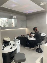-Z.X HAIR SALON张新美业