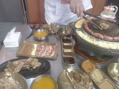 -胡悦里韩式烤肉(芝罘万达广场店)