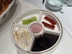 -伊喜饺子·烤鸭(五道口学院路店)