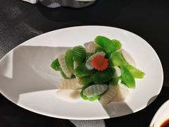-艳阳天民俗村(公园路店)