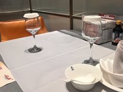 -红鼎豆捞·非遗鲍皇汤火锅(宝丰路店)