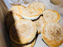 -三兄弟高炉烧饼