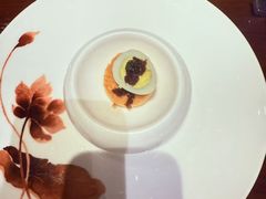 梅菜吐司配鹌鹑蛋-杭州西子湖四季酒店·金沙厅