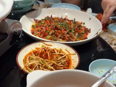 -川流不息·地道川菜·小龙虾(新松江路店)