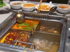 -海底捞火锅(高新万达店)