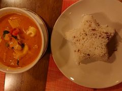 鱿鱼红咖喱-Chalita Cafe & Restaurant