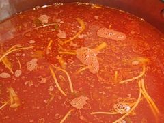 -野山舂·贵州现舂酸汤牛肉(民生路店)