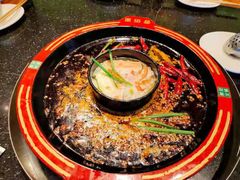 -香佰里鲜货火锅(佳乐金街店)