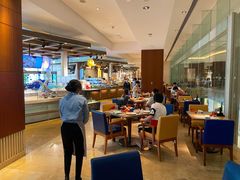 -怡咖啡海鲜自助餐厅(浦东香格里拉店)