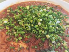 小葱鸡柳炒粉-汤城小厨•粤菜•靓汤(金宝街店)