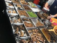 -六合夜市