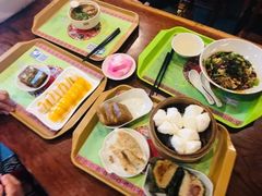 -海口骑楼小吃街