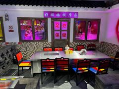 -马路牙子烧烤音乐酒馆(望京店)