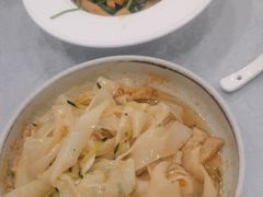 -汗腾格里·风味餐厅(新疆驻京办店)