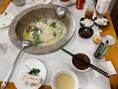 -七采菌园·野生菌石锅鱼(环城北路店)