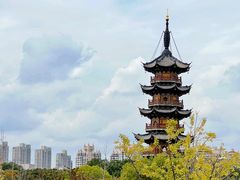 -龙华寺