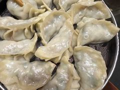 -周老三跷脚牛肉·全牛火锅(非遗传承店)