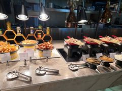 -前海华侨城JW万豪酒店·都会尚膳自助餐厅·熟成牛排海鲜酒水畅飨