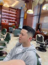 -尼特斯男士发型馆