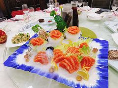 三文鱼刺身-东来顺饭庄(王府井步行街店)