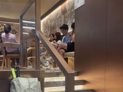 -霸王茶姬(上海恒基名人店)