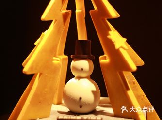 乖死了太惊艳了！！！邮差的这个圣诞蛋糕顶级可爱！里面