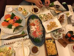 -青瓦餐厅·生鱼片·韩园烤肉(西塔店)