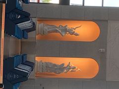 -敦煌莫高国际机场