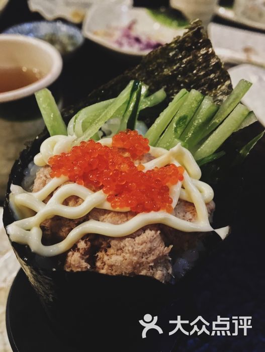 金枪鱼沙拉手卷