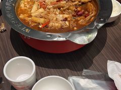 -胖哥俩肉蟹煲(石家庄长安万达店)