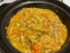 蟹黄煲仔饭-屋里厢上海菜馆