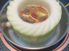 -得意咚瓜·顺德鱼生·冬瓜火锅(深圳首店)