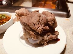 -海底捞火锅鲜切牛肉主题店(长寿路店)