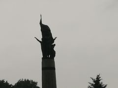 -人民防洪胜利纪念塔