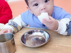 -小门牙好性格托育(北外滩中心)