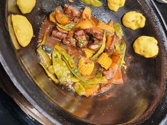 -鱼窝棚柴火铁锅炖(富山屯店)