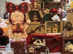 -泡泡玛特POPMART(蓝色港湾店)