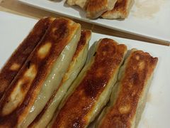 猪肉韭菜馅-左邻右舍褡裢火烧(石榴园店)